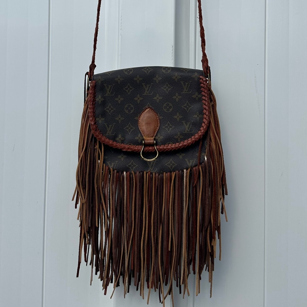 Authentic Louis Vuitton St. Cloud boho bag
